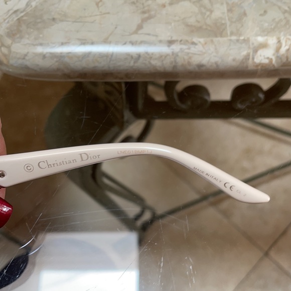 Beautiful Dior glasses 🤓 - Picture 6 of 8